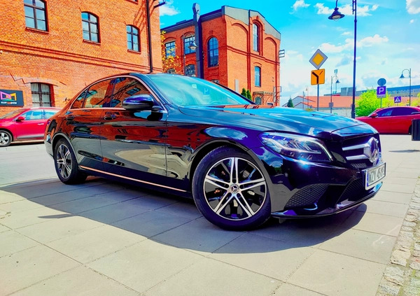 Mercedes-Benz Klasa C cena 119000 przebieg: 102000, rok produkcji 2019 z Dobrzany małe 137